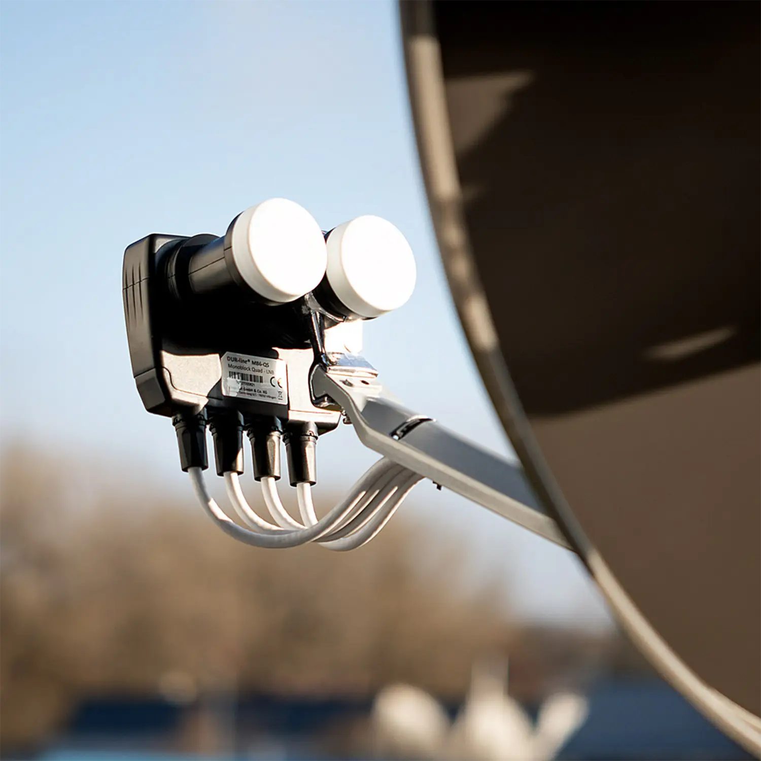 DUR-line Monoblock Quad LNB